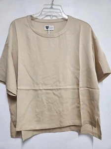 NWT Lita By Ciara Semi Cropped Tee Size XS. B29 - Picture 1 of 5