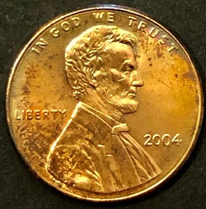 2004-P - LINCOLN MEMORIAL BACK CENT - AU BU - TONED - HIGHLY DETAILED - 1 - Picture 1 of 2