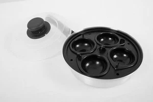 Nuova teglia a vapore 4 fori per uova con tazza e coperchio cacca antiaderente - Foto 1 di 1
