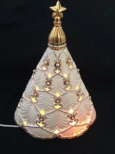 Lenox Florentine & Pearl Musical Centerpiece Christmas Tree - Picture 1 of 2