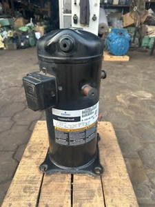 EMERSON COPELAND SCROLL COMPRESSOR ZP83KCE-TFD-422 WITH EXTRA CONNECTION - Picture 1 of 6