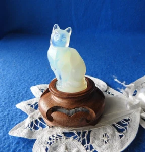 Sabino Signed France Opalescent Art Glass 2" Cat Figurine With 1" Wood Display - Picture 1 of 6