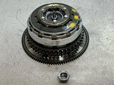 2012年哈雷戴维森FLHR Road King Touring 103完整离合器篮子光盘 — 第 1/4 张图片