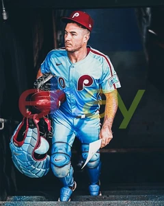 JT Realmuto Walking out the Dugout Philadelphia Phillies 8x10 MLB Foto - Bild 1 von 1