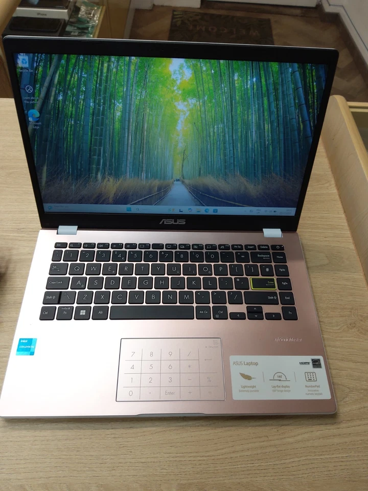 Asus Vivobook X515EA Laptop b049400190522 - Image 1 of 4
