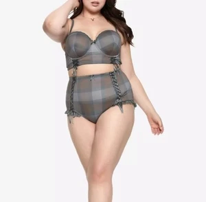 Outlander Hot Topic Bra Panty Set Tartan Plaid Green Brown Plus Size 6 6X. New - Picture 1 of 8