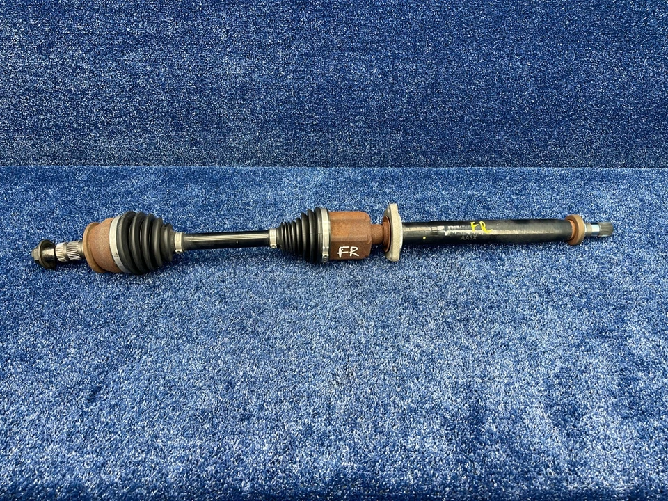 Buick Cascada 2016-2019 eje delantero derecho transmisión CV OEM 13335157 Foto 1 de 4