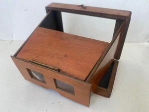 1800s Wooden French Folding Stereoscopic Viewer - Foto 1 di 9