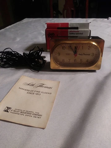 Vintage Seth Thomas Security Alarm Travel Clock 4 x 2.5" Brown Gold Tone Cover