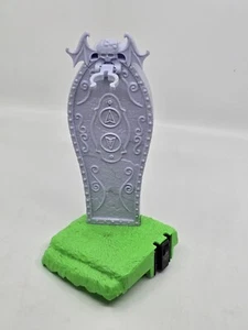 Monster High Freaky Fusion Catacombs Castle Replacement Part Elevator w Base - Picture 1 of 2