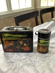 2001 NECA--PLANET OF THE APES--METAL LUNCHBOX W/ THERMOS - DISPLAY PIECE - Picture 1 of 19