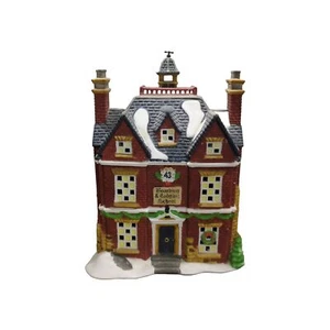 Escuela de internado y alojamiento Department 56 Dickens Village LUCES APAGADAS LEER - Imagen 1 de 7