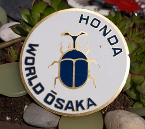 VINTAGE AUTOMOBILE CAR CLUB BADGE # HONDA WORLD OSAKA JAPAN NIPPON - Picture 1 of 2