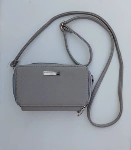 Adrienne Vittadini Studio Phone Charging RFID Wallet Crossbody Beige w/Cord Z - Picture 1 of 4