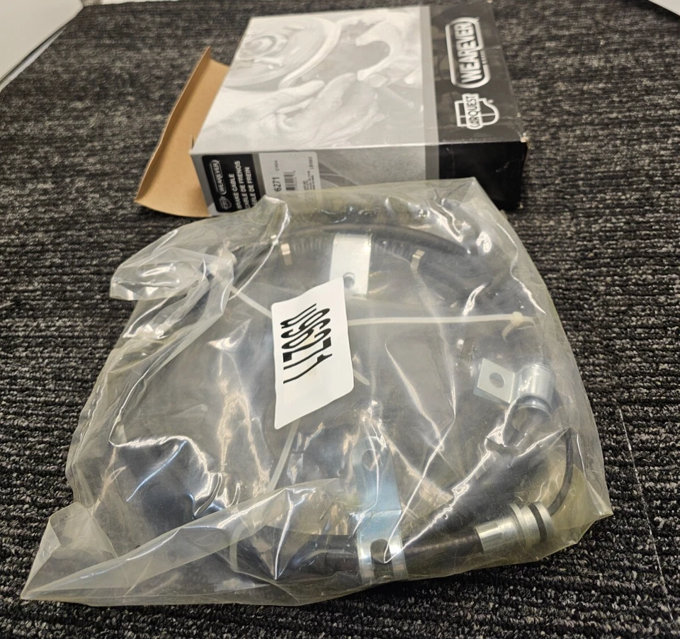 Cable de freno de estacionamiento Carquest Wearever BCA96271 para Mitsubishi Endeavor 2005 Foto 1 de 4