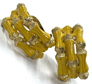 Vintage Les Bernard gelbe Emaille Bambus Stil Ohrclips (4) - Bild 1 von 6