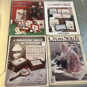 Lot Of 4 Stitch Craft Instruction Books In Very Good Shape Lots Of Projects G19a - Picture 1 of 9