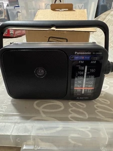 Panasonic Digital AM/FM Portable Radio AC/DC With Headphone Socket - RF2400D - Picture 1 of 3