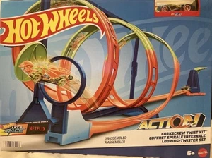 Hot Wheels Action Cavatappi Twist Kit Playset e Veicolo Giocattolo Bambini 6+ - Foto 1 di 1