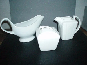 Milchkanne und Zuckerpott + Soßenkännchen Qualitätsporzellan - Bild 1 von 3