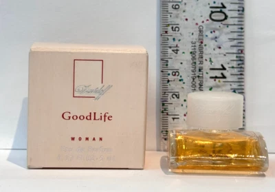 Perfume Good Life vintage de Davidoff miniatura .17 oz/5 ml EDP NUEVO EN CAJA Foto 1 de 4
