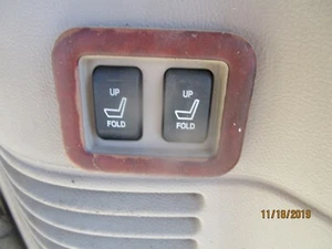 03-06 FORD EXPEDITION LIMITED FACTORY RIGHT REAR INTERIOR PANEL SEAT SWITCHES - Picture 1 of 1