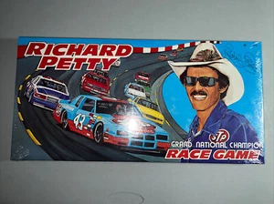 NOS Richard Petty 1980 Grand National Board Game Autographed 369/500 Sealed - Picture 1 of 7
