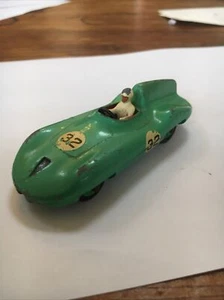 Vintage Dinky Toys Connaught Spielzeug Rennwagen Nr 236 mit Fahrer - Bild 1 von 8