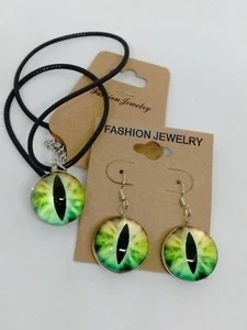 HAZEL GREEN CAT EYE Glass Pendant Necklace Earrings Set Fantasy Dragon Folklore - Picture 1 of 5