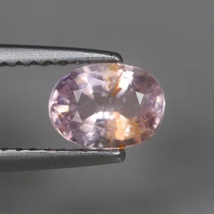 0.75 Cts_Outstanding_100 % Natural Copper Bearing Paraiba Pink Tourmaline - Picture 1 of 3