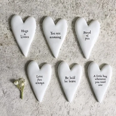 Pequeña ficha de corazón de porcelana del este de la India sentimiento regalo amigo de la familia Foto 1 de 4