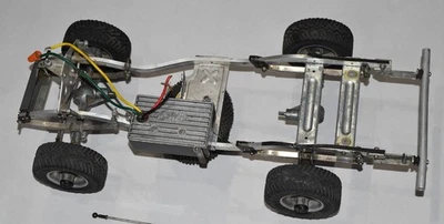 Vintage Tamiya 1/10 R/C 1981 4x4 Toyota Hilux Pickup  Truck Chasis - Image 1 of 4