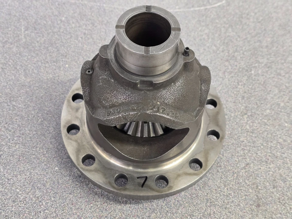 VERY NICE USED ORIGINAL PORSCHE 911 915 930 OPEN DIFFERENTIAL ASSEMBLY 81-86 #7 - Imagem 1 de 4