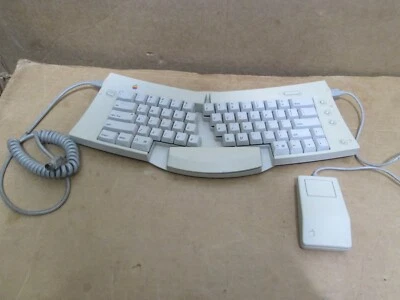 Vintage Apple Adjustable Keyboard M1242 With Apple Desktop Bus Mouse G5431 - Image 1 of 4
