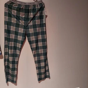 Calvin Klein Boys Night Pants 14-16 - Picture 1 of 4