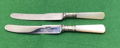 De Colección Sheffield 2 Piezas de Mango de Madreperla y Cuchillos Banda de Plata de Ley Foto 1 de 4