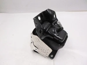 Genuine OEM GM 15854939 Engine Mount Assembly For 2007-2014 GMC Yukon - Picture 1 of 5