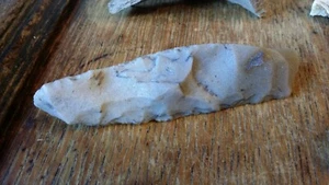 GROUP NEOLITHIC HAND AXE & FLINT SCRAPERS - FIND SITES / PROVENANCE FRANCE - Picture 1 of 11