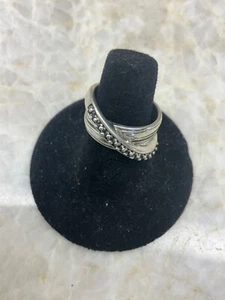 Michael Dawkins Bypass Ring Size 6 .25  Sterling Silver Pretty - Picture 1 of 3