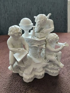 Meissen, 3 Putten, Figurengruppe, Gelehrte, beschädigt ! ! ! - Bild 1 von 13