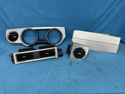 Juego de molduras de tablero de aluminio cepillado Ford Mustang GT 2010-2014 racimo ventilaciones de aire OEM Foto 1 de 4