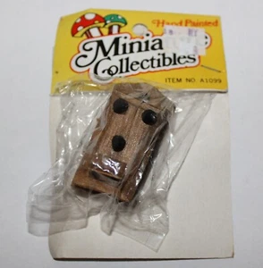 Casa delle bambole miniatura da collezione antico telefono da parete in legno nuovo - Foto 1 di 2