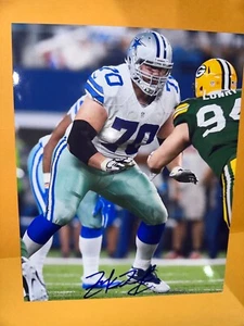 Zack Martin Dallas Cowboys ND signed FOOTBALL 8x10 photo - Picture 1 of 1