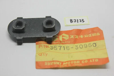 Suzuki TS125 TS100 TS185 TS250 Plate Combination Lamp Rear P/N 35716-30950 NOS - Image 1 of 2