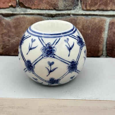 Blue White Floral Tea Light Votive Candle Holder Round VTG  3" French Country - Image 1 of 4