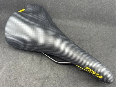 Sillín Gipiemme PENTA rieles de acero negro y amarillo 270 mm x 140 mm casi como nuevo Foto 1 de 4