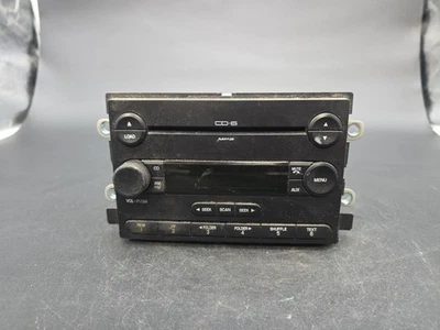 Receptor de radio reproductor de CD Ford Freestyle Am Fm 2007-2007 GMXVE X19-600 Foto 1 de 4