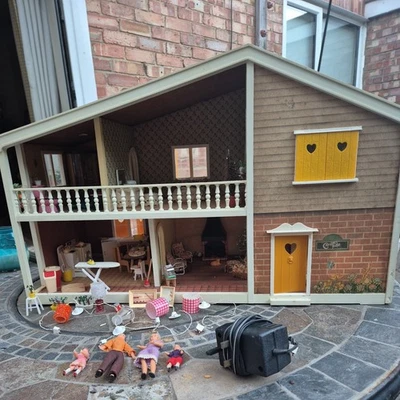 Casa de muñecas Lundby Electric Caroline años 70 vintage (muebles, electricidad, ventanas) Foto 1 de 4