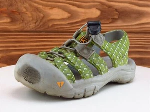 Keen Schuhe Größe 13 Fischer Jungen Jugend grün Synthetik Kordelzug Medium - Bild 1 von 11