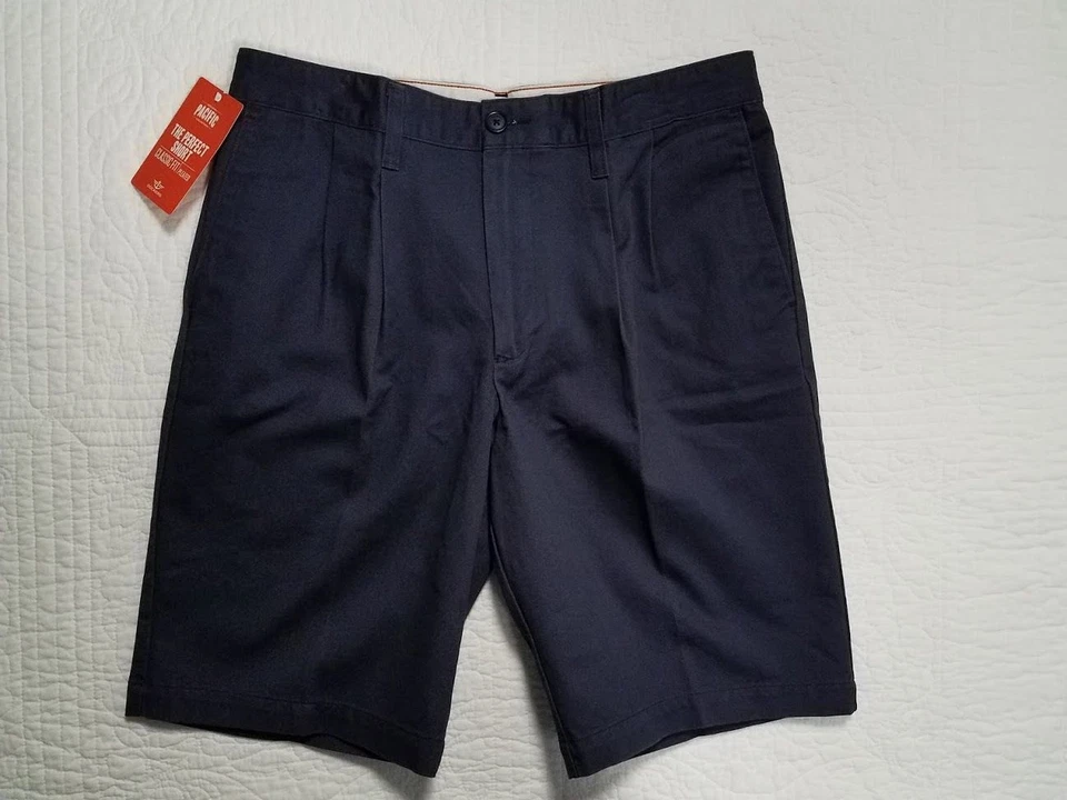 DOCKERS Men's Pacific Classic Fit Pleated Front Shorts Navy Size 30